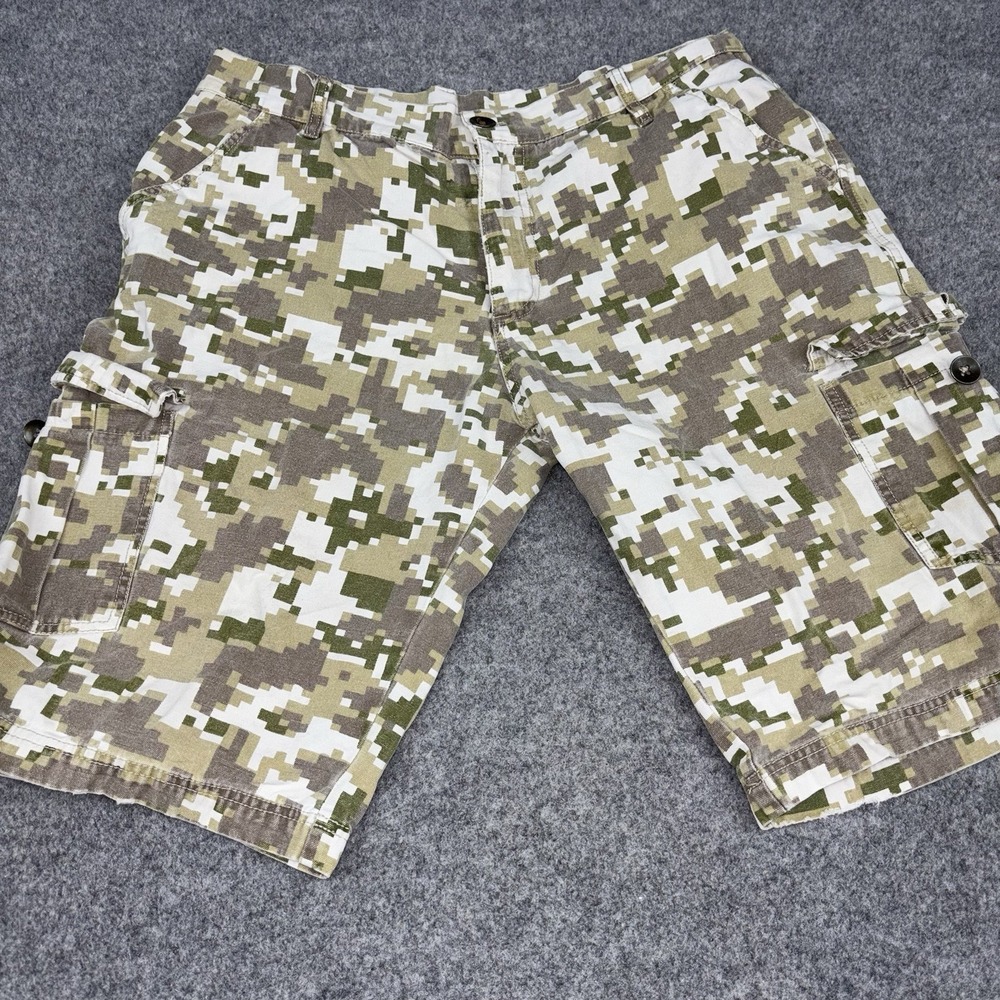 Gold Label Brand Cargo Shorts Mens 38  (Fits 34) Digital Camo Utility Pockets